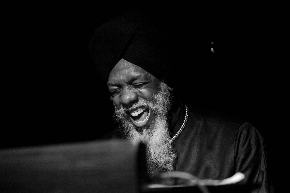 Dr. Lonnie Smith