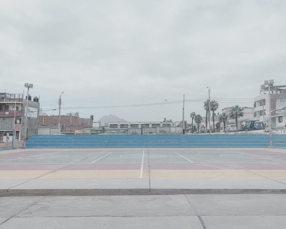 Basketball court in Huancaco