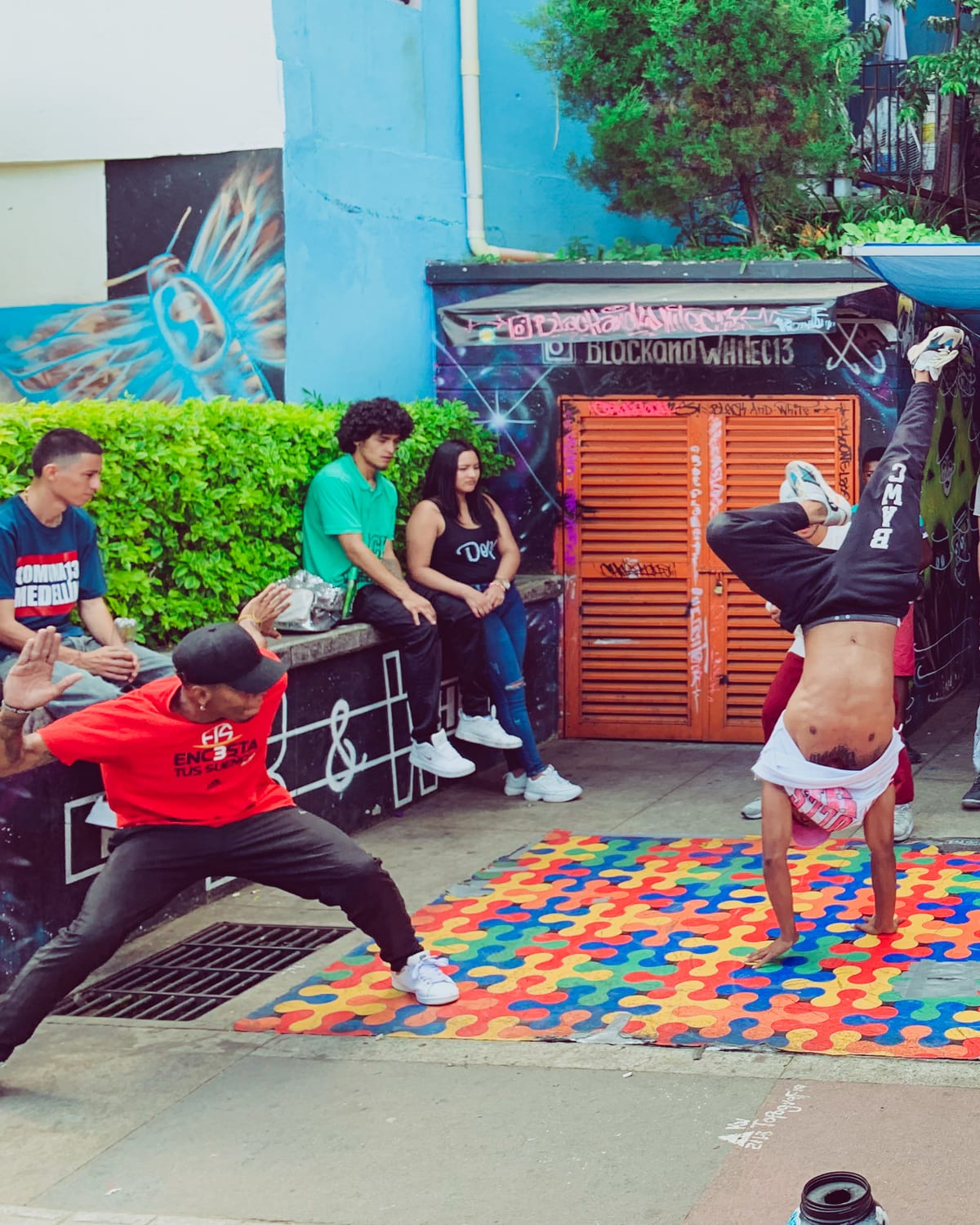 Break Dancer in Communa 13 in Medellin