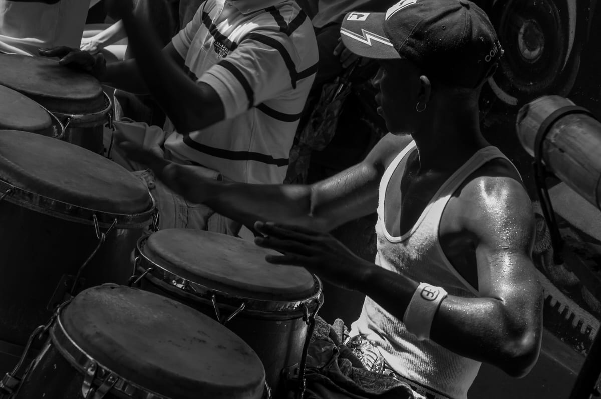 Conguero in Callejon de Hamel, Havana