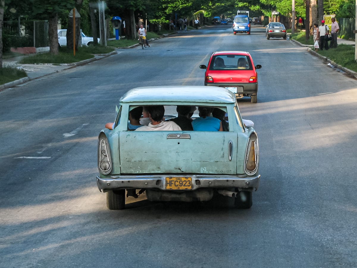 Local Cuban Cars
