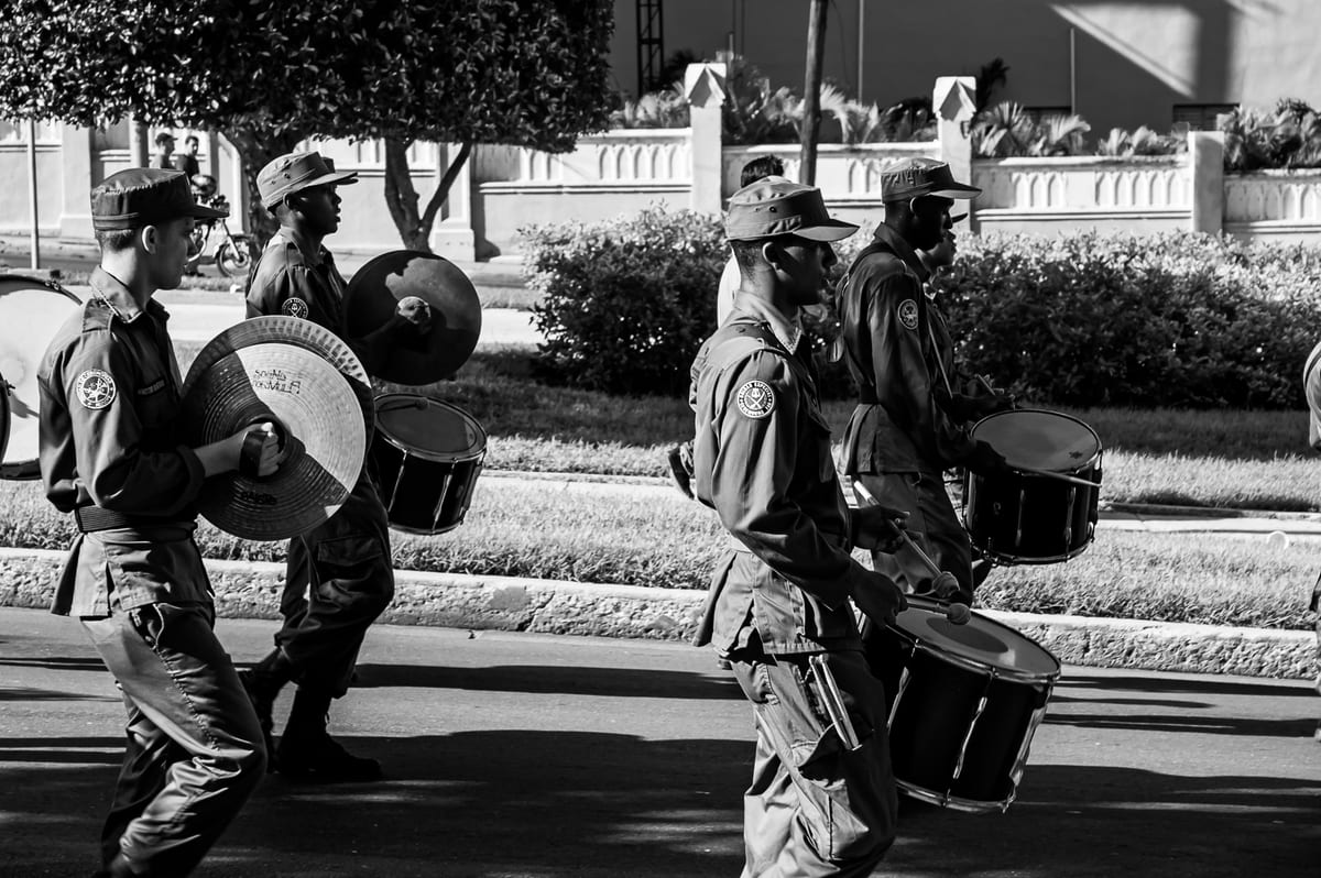 Military march for the revolution in Havana