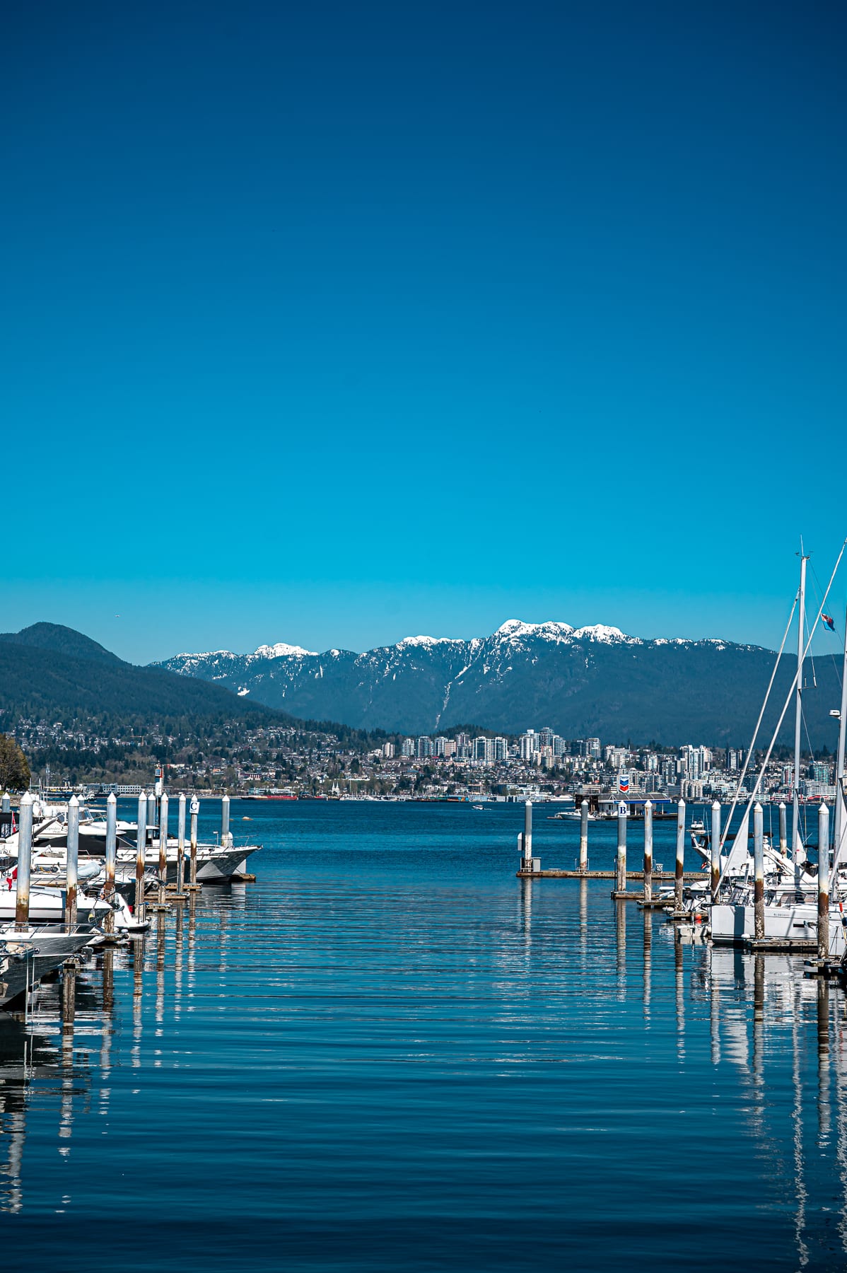 North Shore Mountains