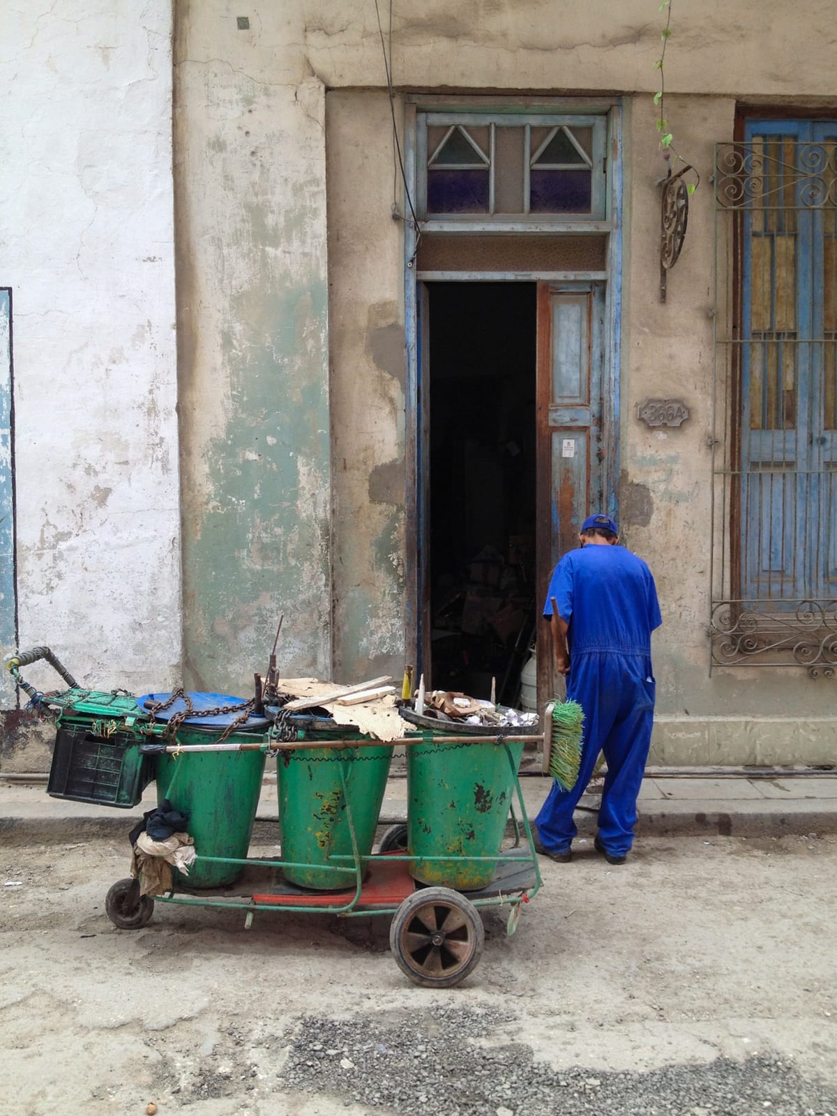 Workers in Havana